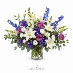Lilac Sweetheart bouquet — size L