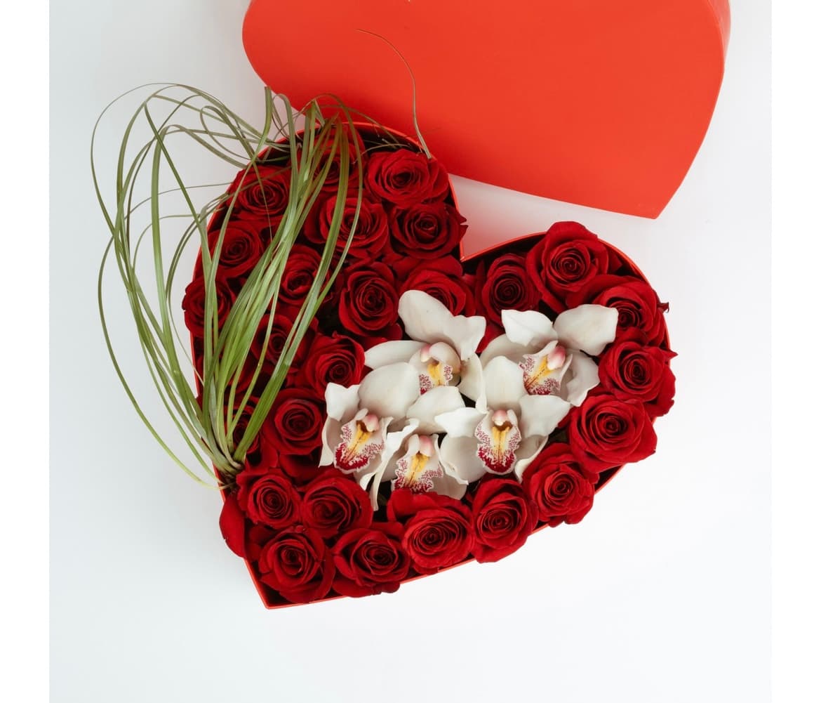 Be Still in my Heart — Bloom box by Blooms In Ribbon