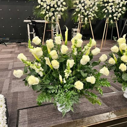 Premium Roses and Calla